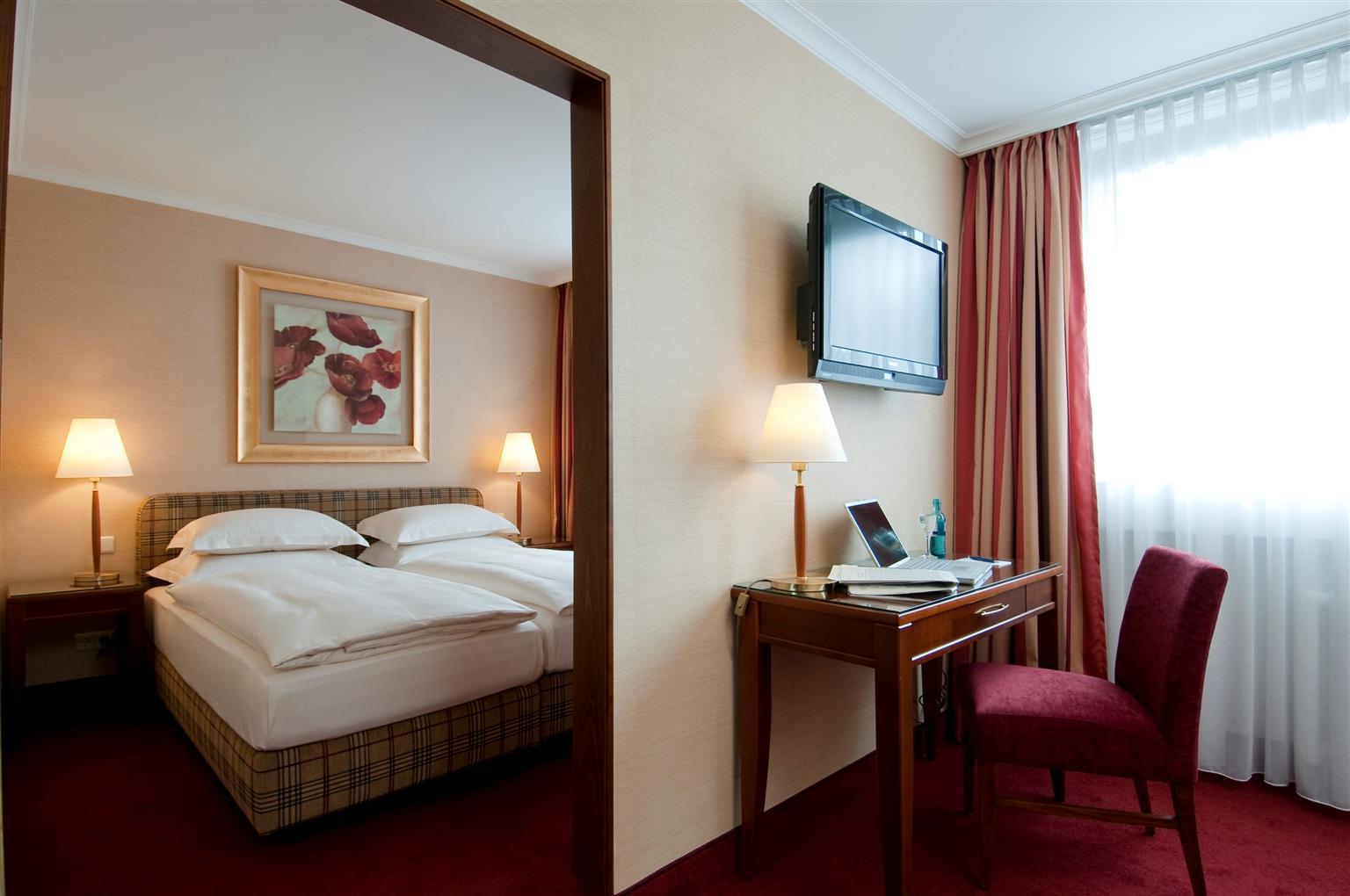 המבורג Best Western Plus Hotel St. Raphael מראה חיצוני תמונה